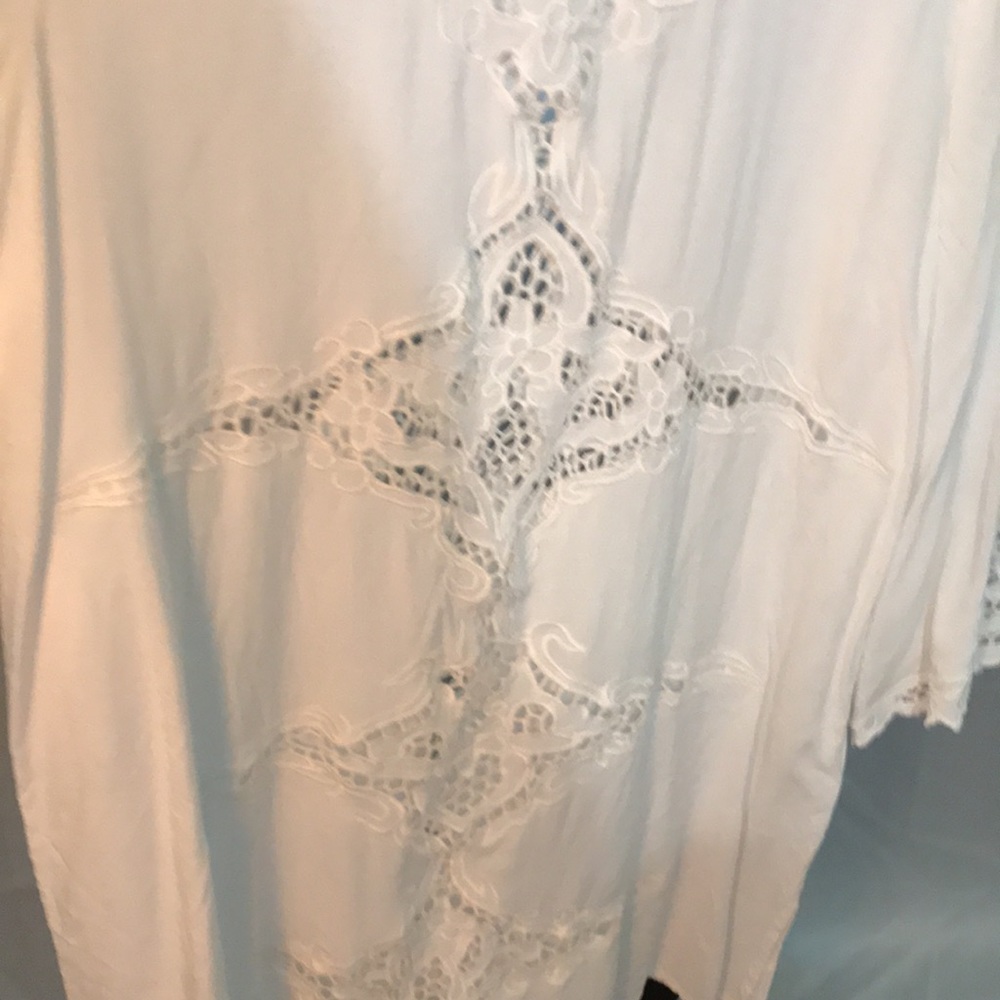 White Tunic - Picture 2 of 4